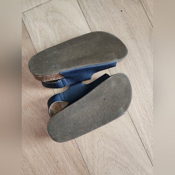 OLD NAVY | Strapped sandals - Picture 5 of 6